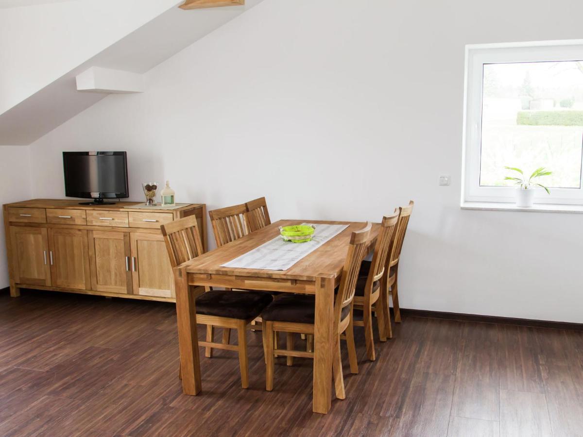 Lovely Modern Apartment With Private Terrace Ellscheid Zewnętrze zdjęcie